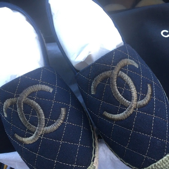 NWT Chanel Espadrilles Dark Navy Green Size 37 - Picture 6 of 6